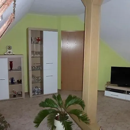Gemuetliche Grosse Wohnung In Ruhiger Lage Bad Salzungen Exterior photo