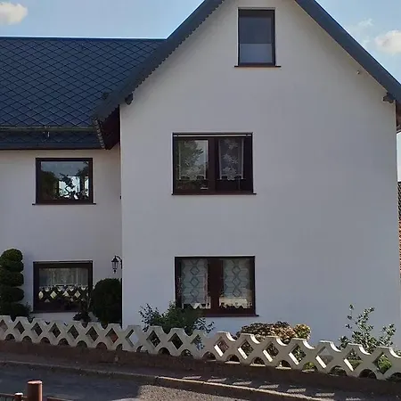 Gemuetliche Grosse Wohnung In Ruhiger Lage Bad Salzungen Exterior photo
